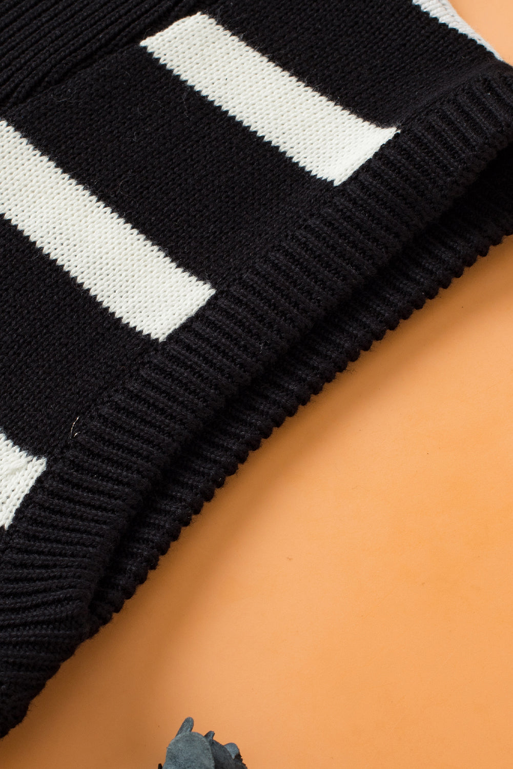 Black Stripe Zipped Collar Knit Sweater Tank