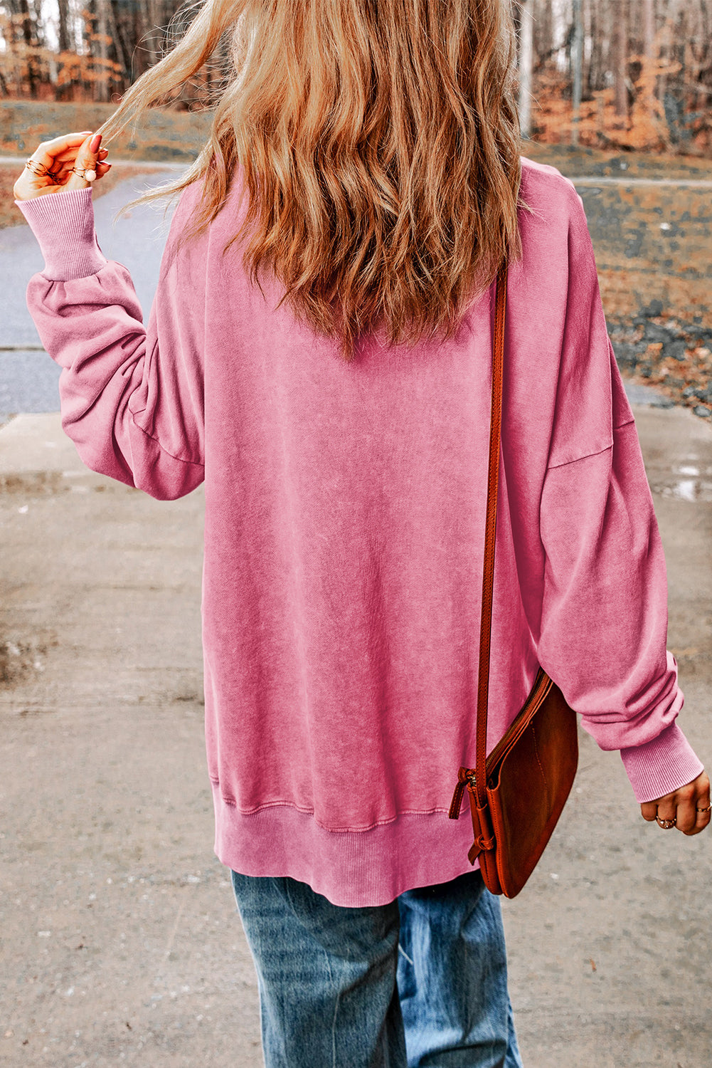 Sweat-shirt oversize rose à épaules tombantes et bordure côtelée