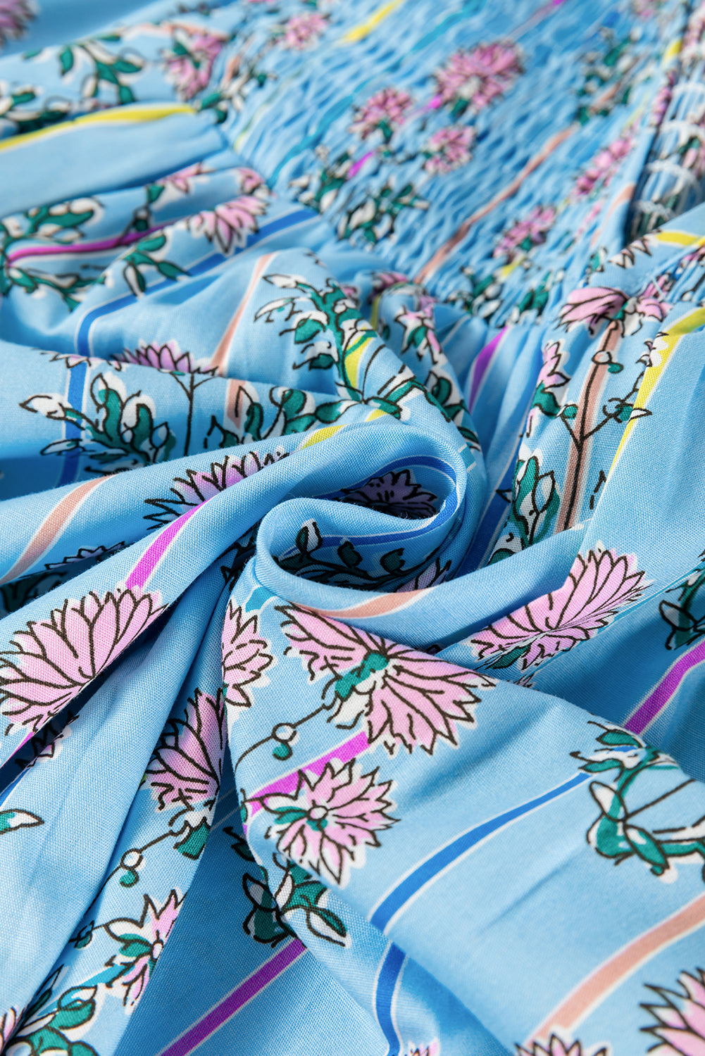 Chemisier froncé à col fendu et imprimé floral *-A WOMAN WE LOVE