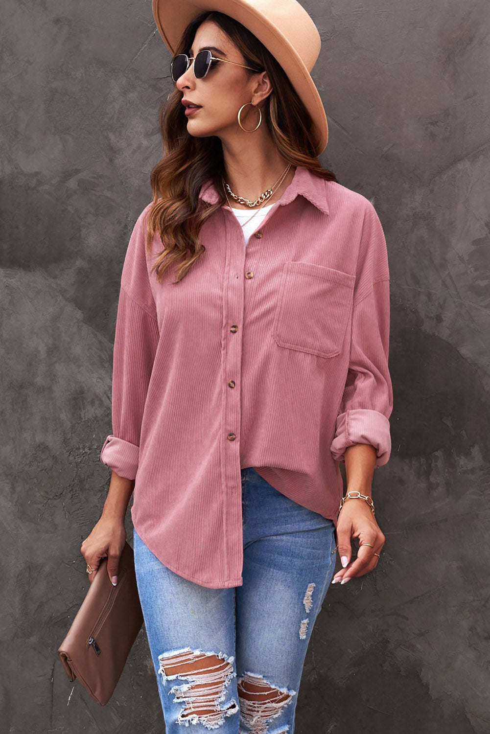 Chemise de poche à bouton en velours rose