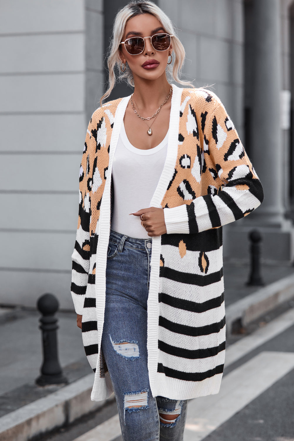 Cardigan frontale aperto a strisce leopardate marrone