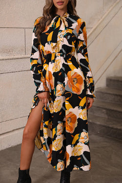 Vestido naranja de mangas largas y cuello atado con estampado floral