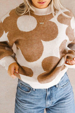 Khaki sweater with drooping shoulders and large flower motif *