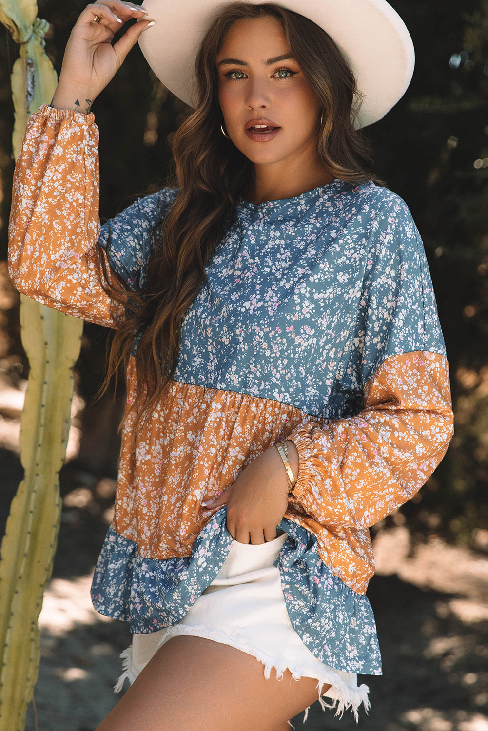 Chemisier orange à fleurs et blocs de couleurs *-A WOMAN WE LOVE
