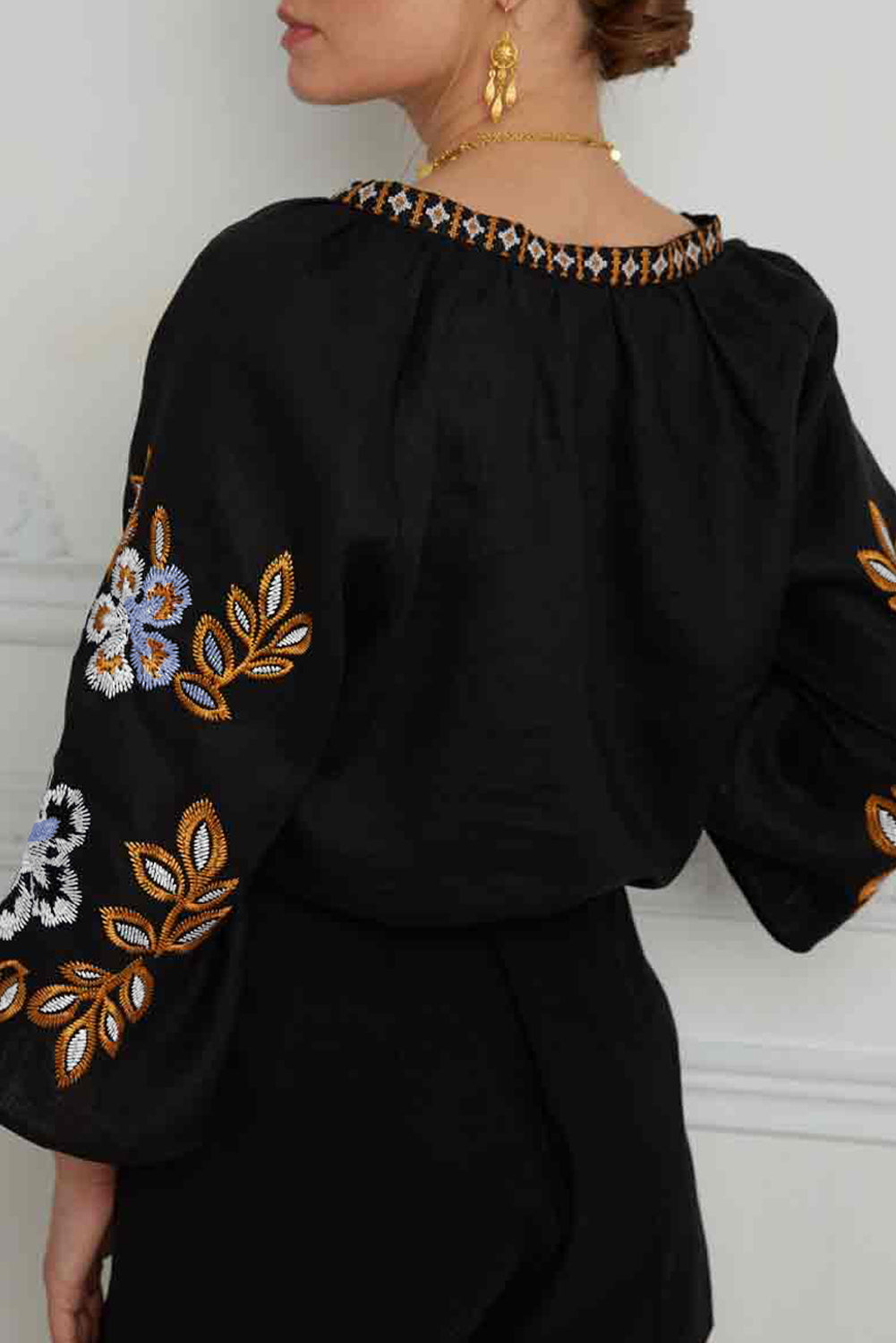 Black Bohemian Blumen -Bluse gegen Nackenbluse