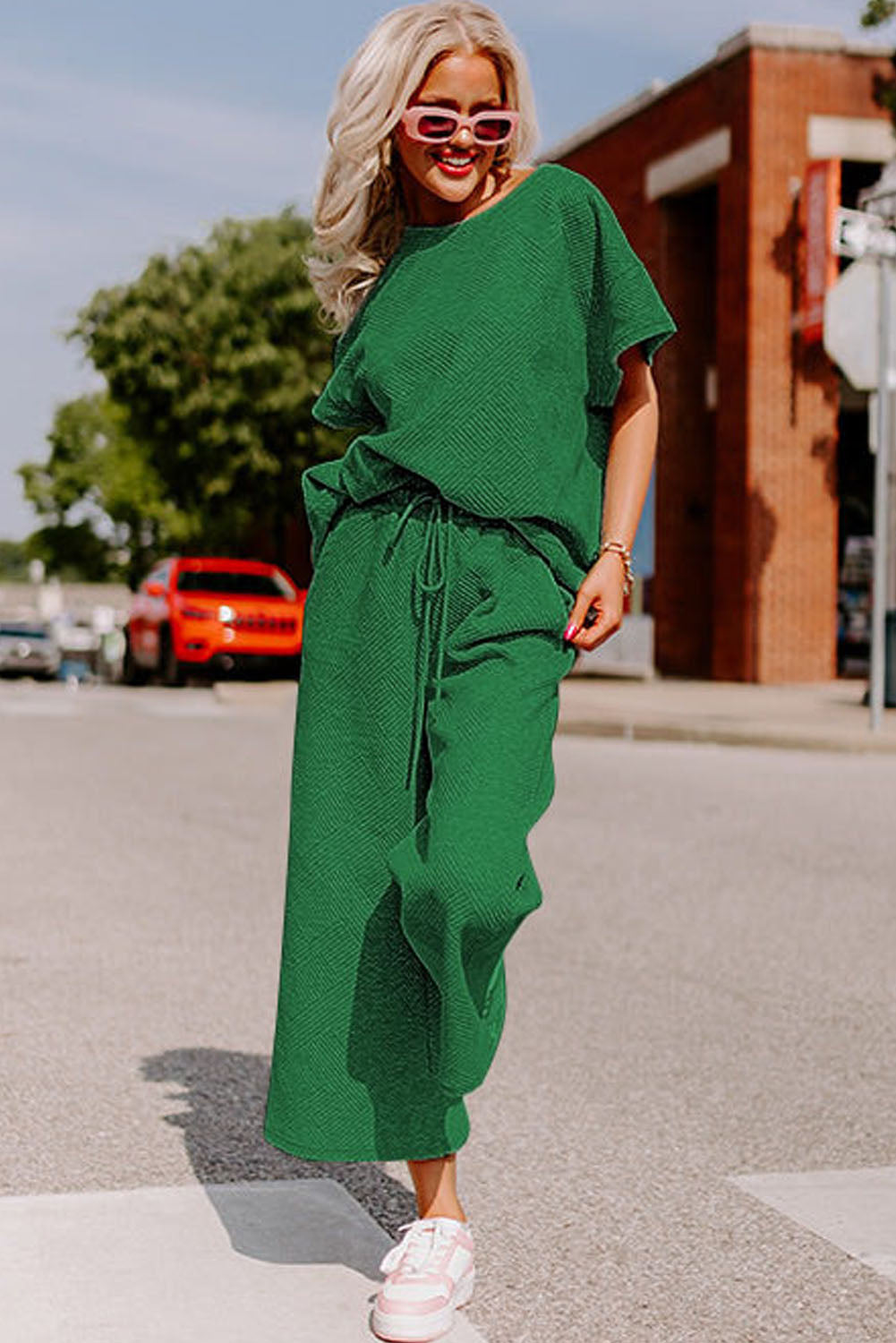 Dark Green Textured Loose Fit T-Shirt and Drawstring Pants Set