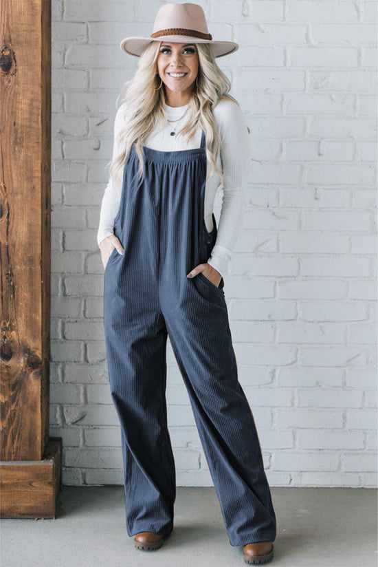 Ample velvet overalls with a real sarcelle blue pockets