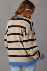 Cardigan ample boutonné à épaules tombantes color block blanc-A WOMAN WE LOVE