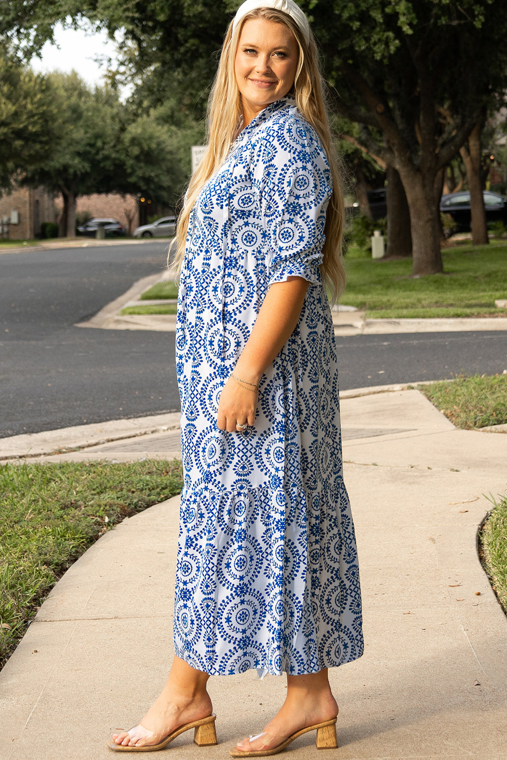 Robe longue à lacets à imprimé géométrique et col cranté, grande taille, bleu ciel