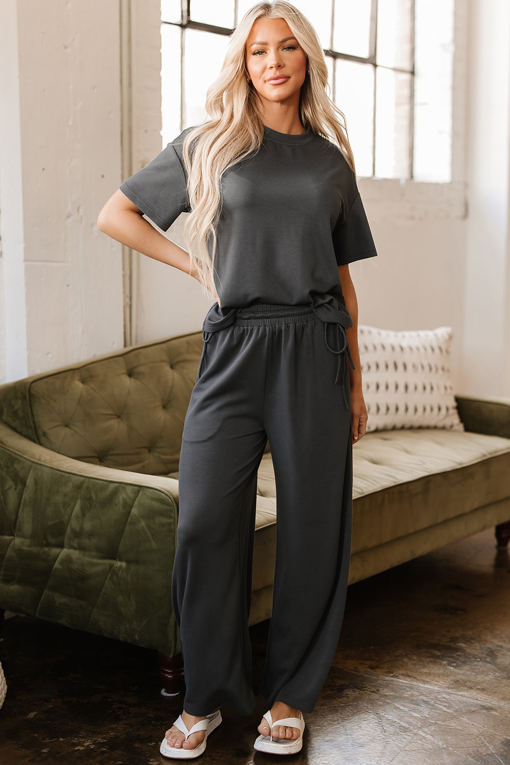 Ensemble t-shirt à col rond et pantalon ample *-A WOMAN WE LOVE